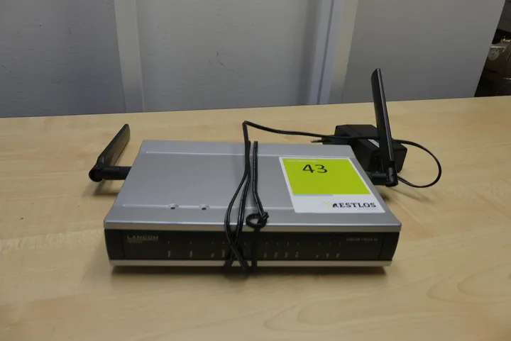 Lancom 1783VA-4G Router mit Antenne und Netzteil Modell: Lancom 1783VA-4G
